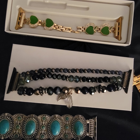 APPLE Series 4 Plus Accessories - Picture 11 of 16